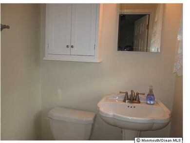 22 Sioux St, Old Bridge, NJ 08857 - photo 6