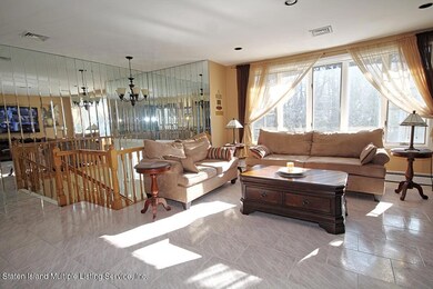 131 Weaver St, Staten Island, NY 10312 - photo 6