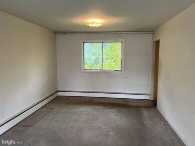 3326 Thomas St, Whitehall, PA 18052 - photo 5