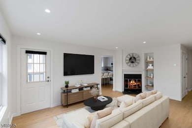 22C Heritage Dr unit C, Chatham, NJ 07928 - photo 2