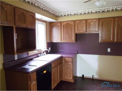 5518 305th St, Toledo, OH 43611 - photo 2