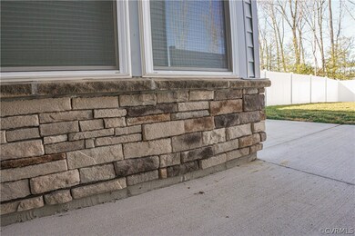Accent stone adds flair!