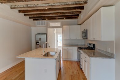 2 Fields Place (32)