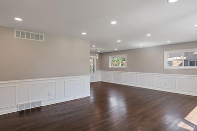 6085 Capri Dr, Cincinnati, OH 45224 - photo 5