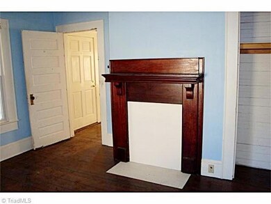 122 S Mccrary St, Asheboro, NC 27203 - photo 4