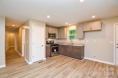 214 Aspen Dr, Gastonia, NC 28052 - photo 6