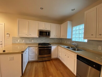 3705 Main Poplar Dr, Houston, TX 77025 - photo 4