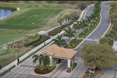 Gated Entry To Stoneybrook