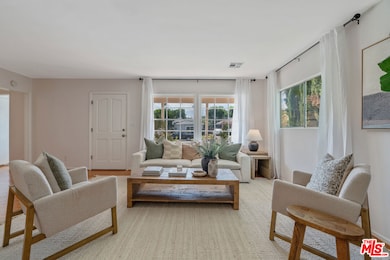 19427 Lemay St, Reseda, CA 91335 - photo 6