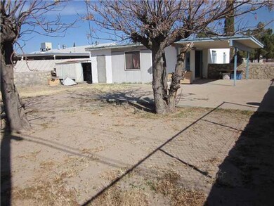 7562 Taxco Dr, El Paso, TX 79915 - photo 3