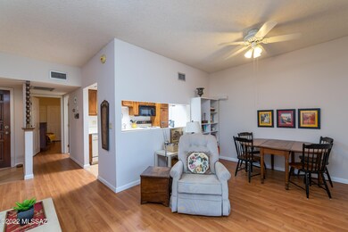 Living/Dining Area