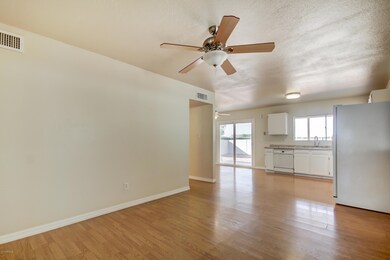 926 S Toltec St-7