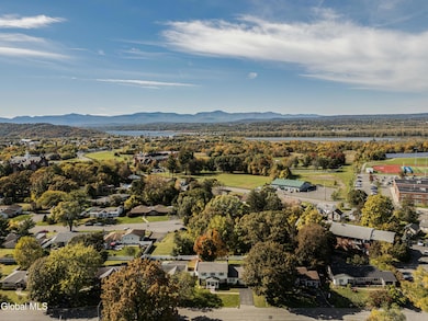 25 Joslen Place, Hudson, NY 12534 - photo 3