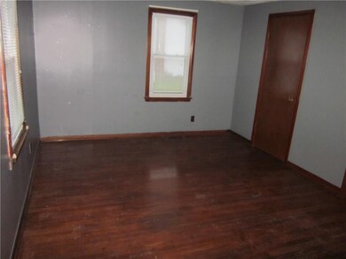 1780 W Deaver Rd, Columbus, IN 47201 - photo 7