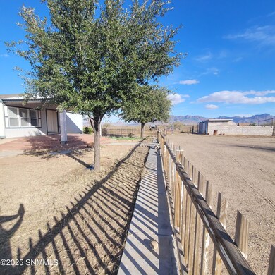 10639 8th St, Deming, NM 88030 - photo 3