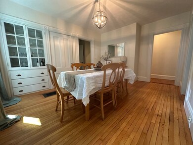 21 Jenison St unit 1, Newtonville, MA 02460 - photo 4