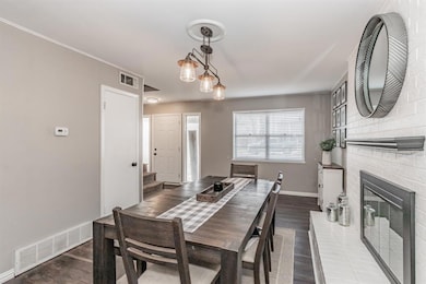 1824 Chattanooga Dr, Bedford, TX 76022 - photo 4