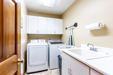 15310 Wild Meadow Place, Leo, IN 46765 - photo 7