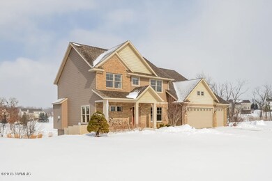 002-Front_View-1444306-mls