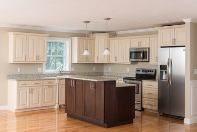 232 Brook Cir, Hanover, MA 02339 - photo 5
