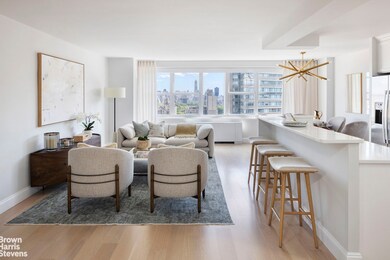 155 W 68th St unit 2005, New York, NY 10023 - photo 3