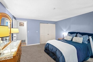 8 Kingswood Dr unit 8, Abington, MA 02351 - photo 5