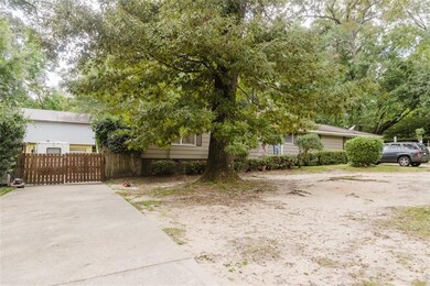 417 Thornton Place, Mobile, AL 36609 - photo 2