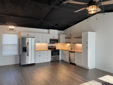 11243 County Road 219, Tyler, TX 75707 - photo 3