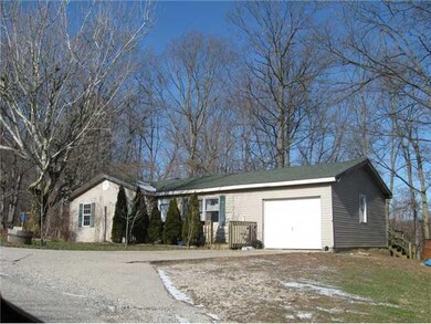 27075 W Chapel Rd, Rushville, IN 46173 - photo 2