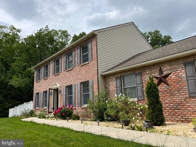 2439 Downing St, Reading, PA 19605 - photo 2