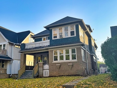 2748 N 44th St unit 2750, Milwaukee, WI 53210 - photo 2