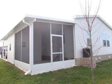 SCREEN ENCLOSURE PATIO