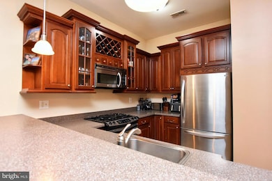 605 N Atlantic Ave unit 204, Collingswood, NJ 08108 - photo 6