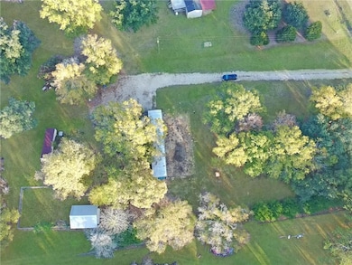 28409 S James Chapel Rd, Holden, LA 70744 - photo 6