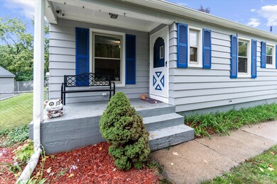 05-945-Kentfield-St-SW-Wyoming-MI-49509-