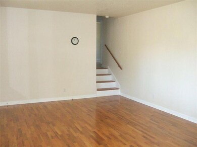 1557 Springbrook Rd, Medford, OR 97504 - photo 2