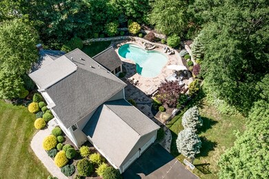 9 Hickory Dr, Medway, MA 02053 - photo 3