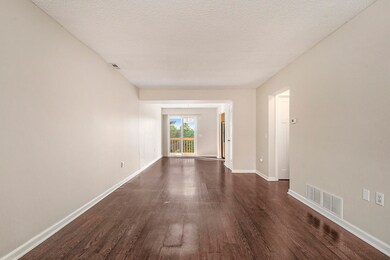 4 Living Room