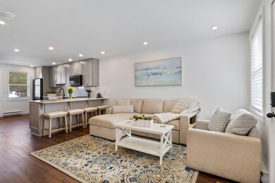 15 Francis St unit 10, Old Orchard Beach, ME 04064 - photo 4