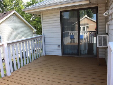 ACCESS TO THE DECKING FROM THE COUNTRY KITCHEN.