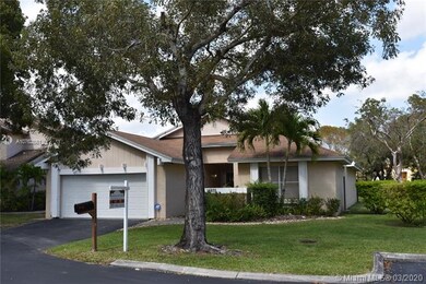 14935 SW 53rd Ln, Miami, FL 33185 - photo 2