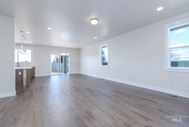 9111 W Kyoga St, Star, ID 83669 - photo 4