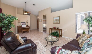 Spacious LR / vaulted ceiling