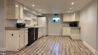 1206 Valley Rd, Pasadena, MD 21122 - photo 7