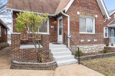 5230 Chippewa St, Saint Louis, MO 63109 - photo 2