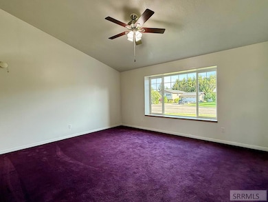 Entry level front room