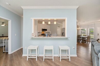 10-web-or-mls-2277 Lewis St-06