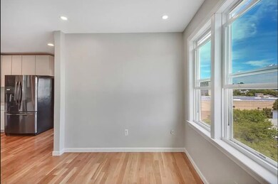 28 Wordsworth St unit 3, Boston, MA 02128 - photo 3