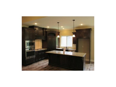 1225 SW 40th St, Lees Summit, MO 64082 - photo 3