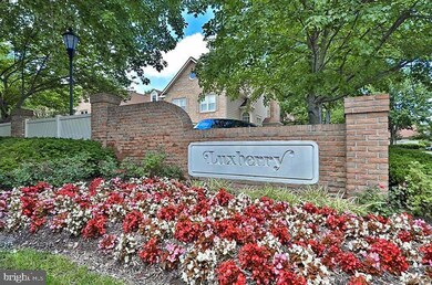 5725 Balsam Grove Ct, Rockville, MD 20852 - photo 2